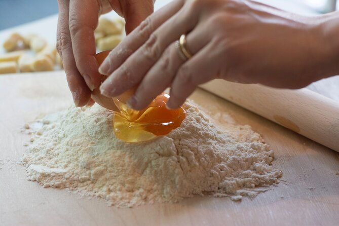 pastatiramisu-workshop-craft-your-dinner-with-free-flowing-wine