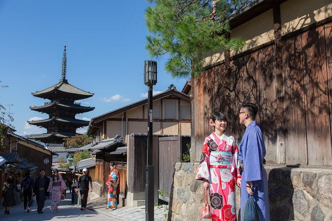 photo-shoot-with-a-private-vacation-photographer-in-kyoto-japan