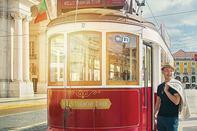 photoshoot-with-a-professional-photographer-in-lisbon