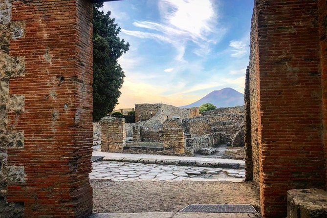 pompeii-guided-tour-small-group-skip-the-line
