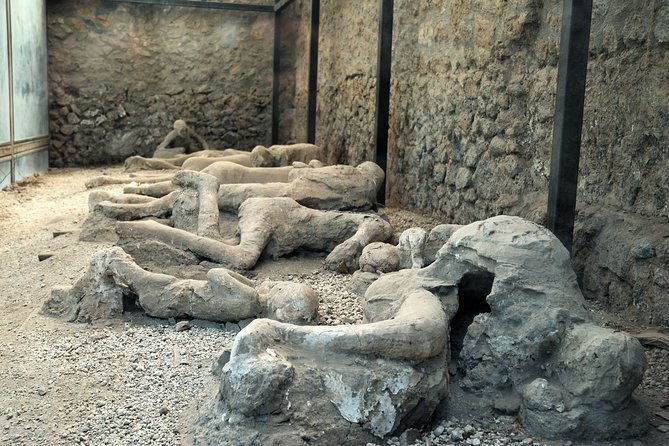 pompeii-guided-walking-tour-with-ticket