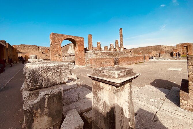 pompeii-private-tour-with-an-archaeologist-and-skip-the-line-3-hours
