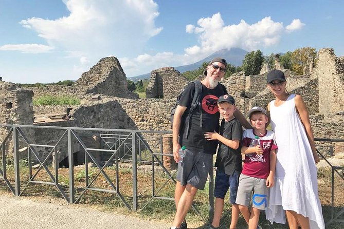 pompeii-skip-the-line-guided-tour-for-kids-families