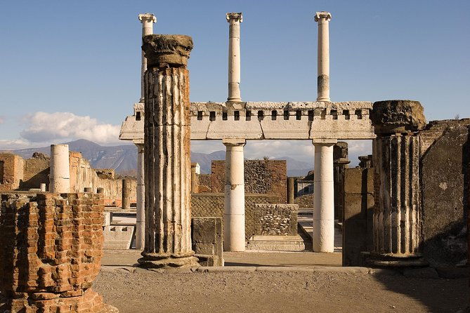 pompeii-skip-the-line-tour-with-archaeologist-guide