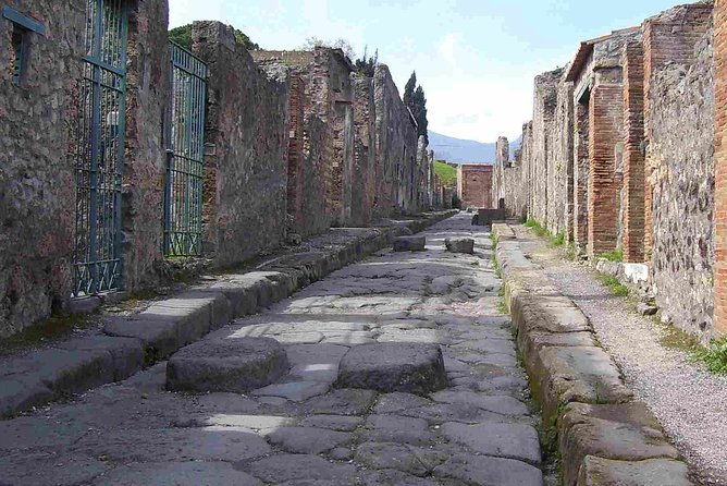 pompeii-the-buried-city