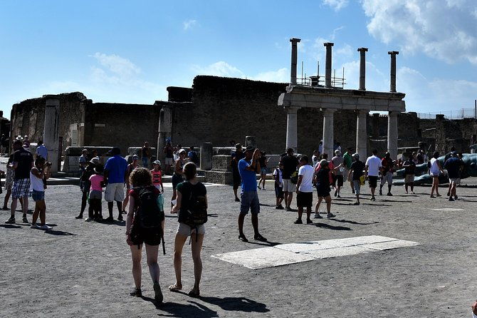 pompeii-tour-with-entrance-ticket