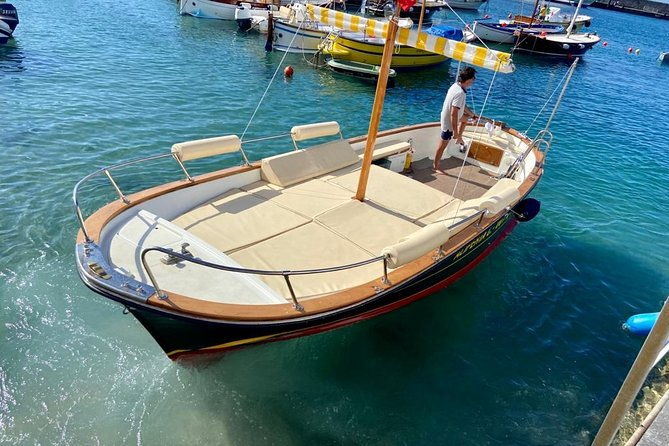 private-boat-tour-of-capri-relax-tour-three-hours