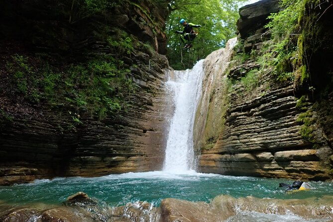 private-canyoning-adventure-in-huesca
