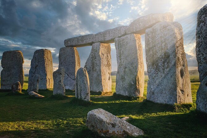 private-day-tour-from-bath-to-stonehenge-and-salisbury-with-pickup