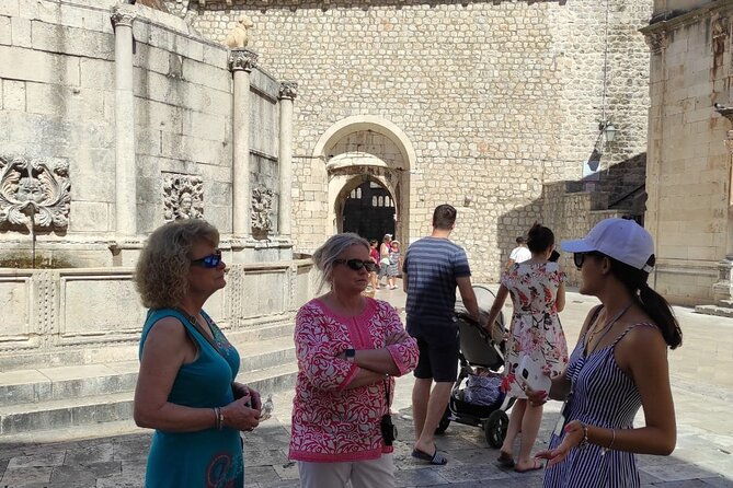 private-history-old-town-and-city-wall-tour-in-dubrovnik