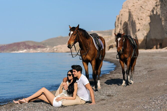 private-horse-riding-experience-in-santorini