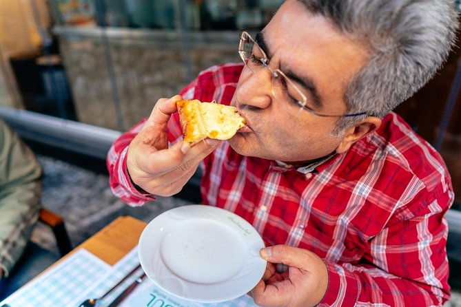 private-istanbul-food-tour-10-tastings-including-raki-padi