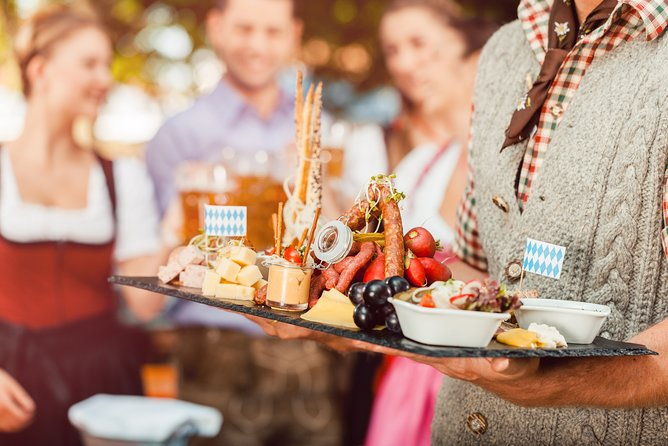 private-munich-beer-hall-hopping-3-course-menu-beer-tasting