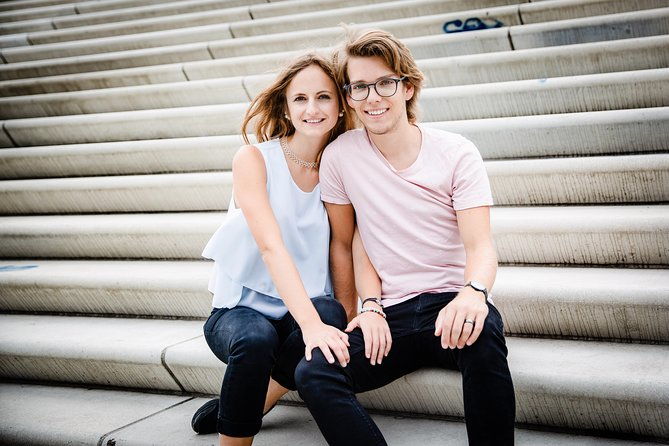 private-romantic-urban-street-photoshoot