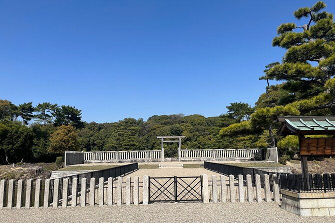 private-sakai-city-day-guided-tour