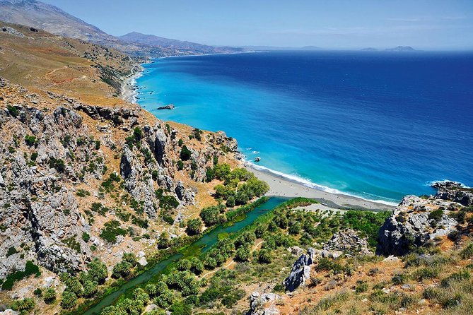 private-tour-rethymno-spili-preveli-kourtaliotiko-old-town