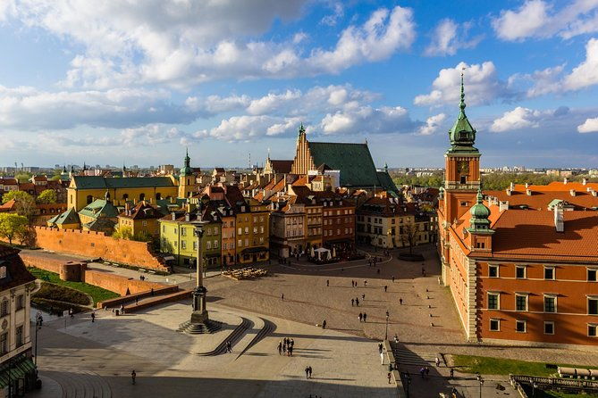 private-tour-warsaw-city-sightseeing-by-retro-fiat