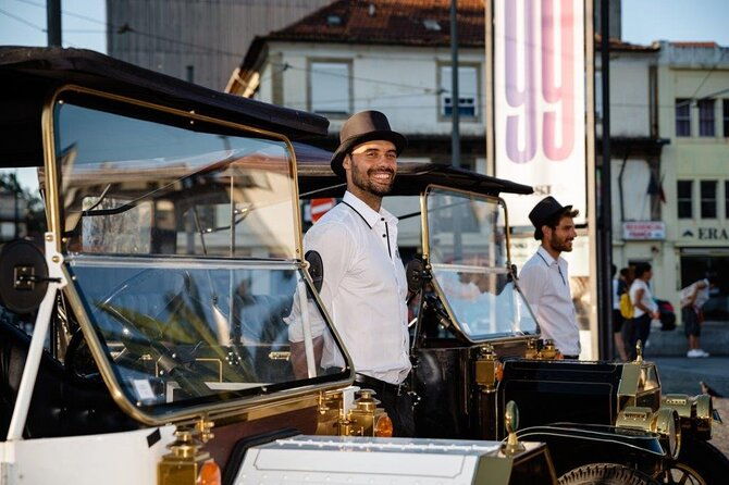 private-vintage-city-tour-in-a-ford-t-electric