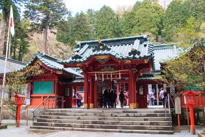 private-walking-tour-of-hakone-price-per-group
