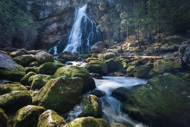 private-werfen-ice-cave-and-golling-waterfall-from-salzburg