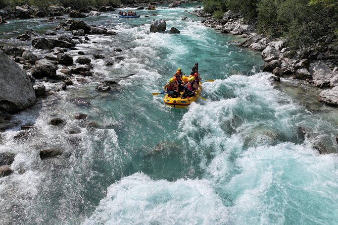rafting-on-soca-river