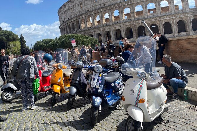 rome-vespa-tour-with-pro-photographer