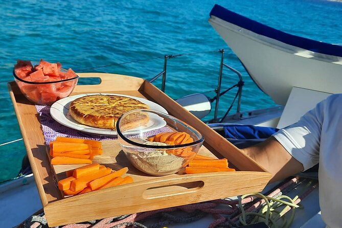 sailing-adventure-in-mallorca-with-snorkeling-tapas-drinks