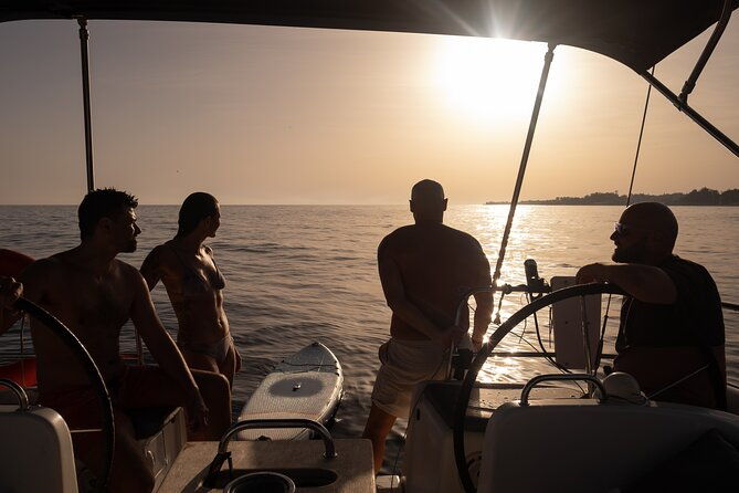 sailing-adventure-sailing-dolphins-and-relaxation-with-drinks