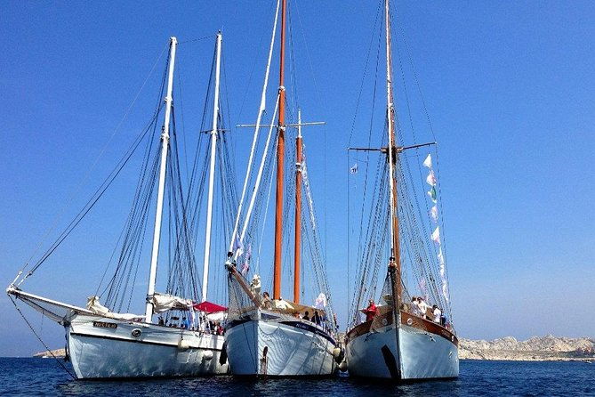 sailing-day-in-the-heart-of-the-calanques