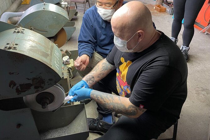 samurai-knife-making-experience-visit-gifu-renowned-knife-museum