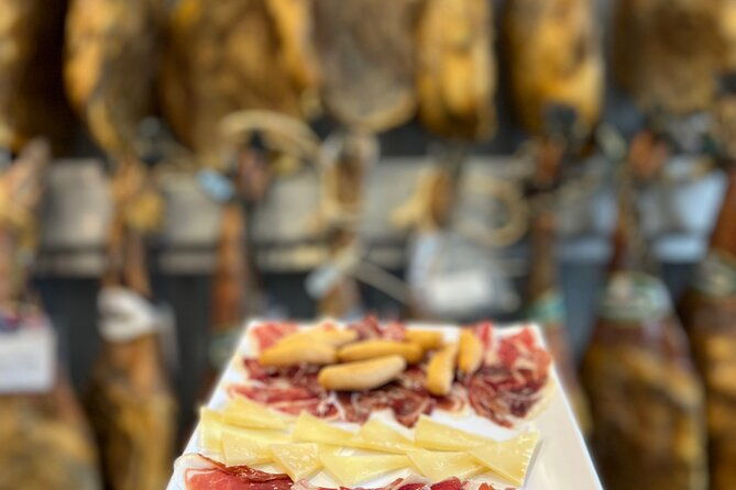 san-sebastian-pintxo-food-wine-market-foodie-toursmall-group
