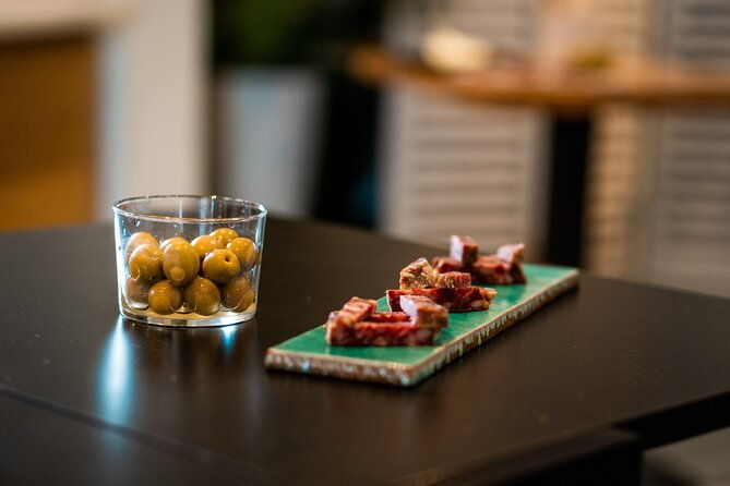 sangria-and-tapas-tasting-experience