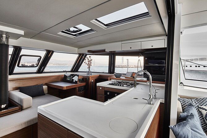 santorini-private-morning-and-sunset-half-day-yacht-tour