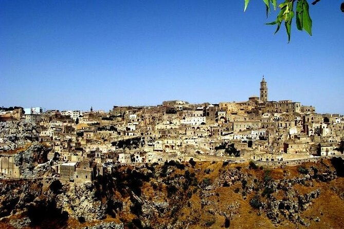sassi-walking-tour-between-history-and-culture