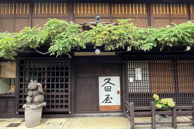 shirakawa-go-and-hida-takayama-private-day-trip-from-nagoya