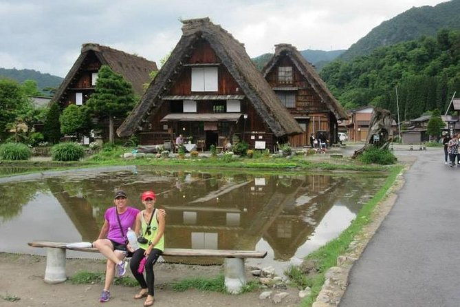 shirakawago-tour-english-speaking-driver-onlykanazawa-dep