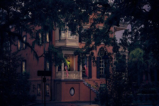 sixth-sense-savannah-ghost-tour