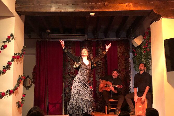 skip-the-line-andalusian-flamenco-tablao-ticket