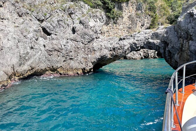 small-group-amalfi-coast-boat-day-tour-from-positano