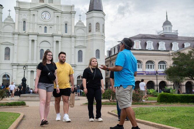 small-group-french-quarter-history-walking-tour