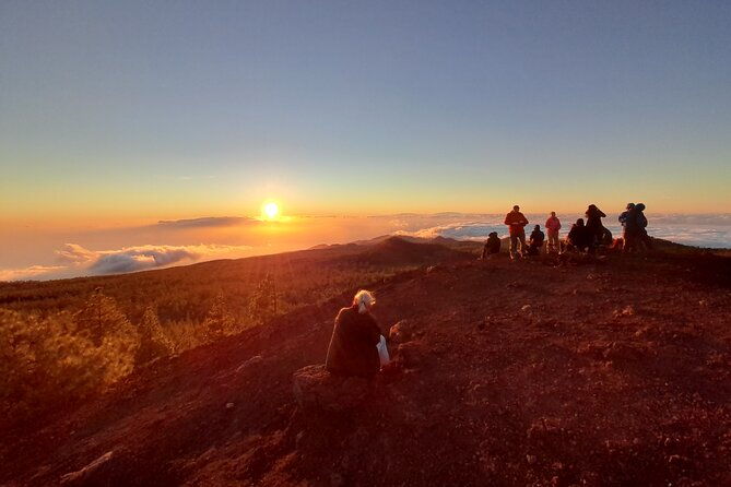 small-group-half-day-tour-of-teide-national-park-with-pickup