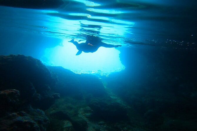 snorkeling-boat-excursions-in-nea-makri-athens