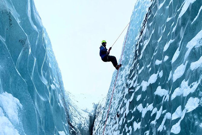 solheimajokull-ice-climbing-and-glacier-walk