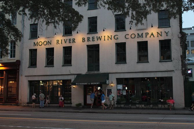 spooky-savannah-haunted-pub-crawl