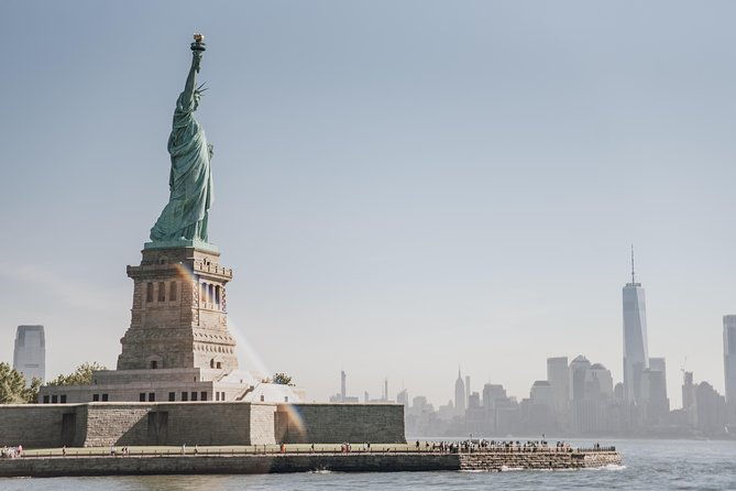 statue-of-liberty-and-ellis-island-guided-tour-with-ferry
