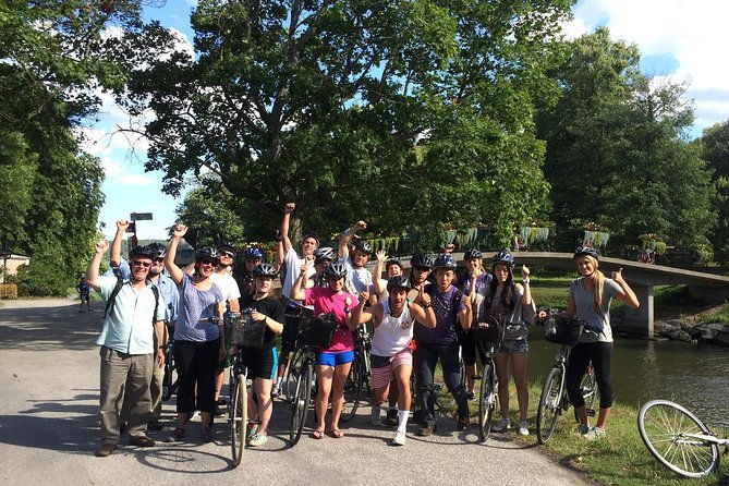 stockholm-at-a-glance-bike-tour