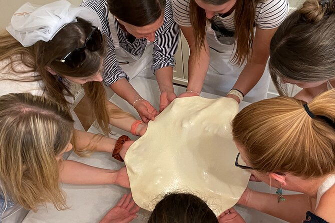stretched-strudel-making-class-2-different-fillings