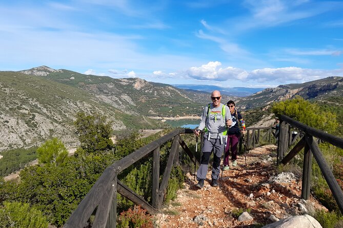 stunning-hike-around-buseo-reservoir