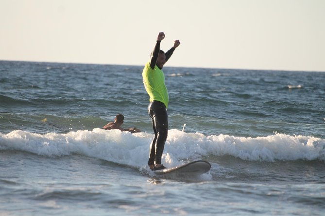 surf-class-experience-in-playa-de-la-americas