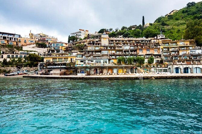taormina-sightseeing-private-luxury-boat-tour-with-aperitif